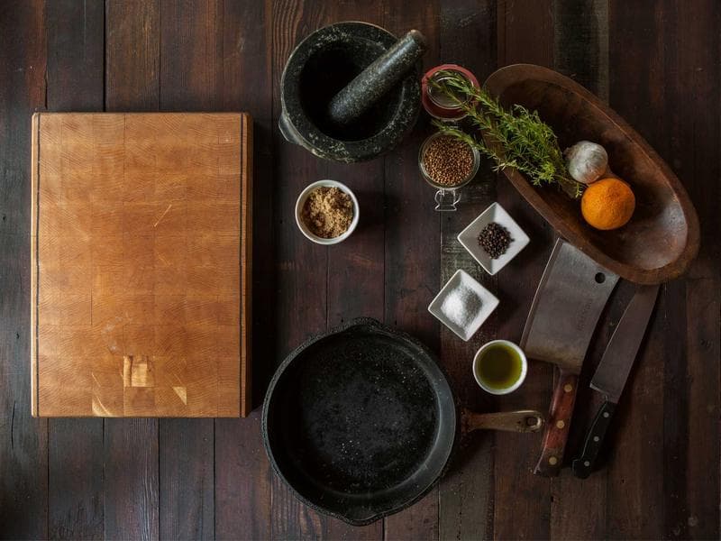 e2e-1776713407372-1zq6y3 date-locale